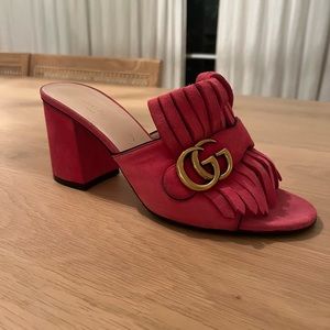 Gucci GG pink suede fringe wedge - size 38.5